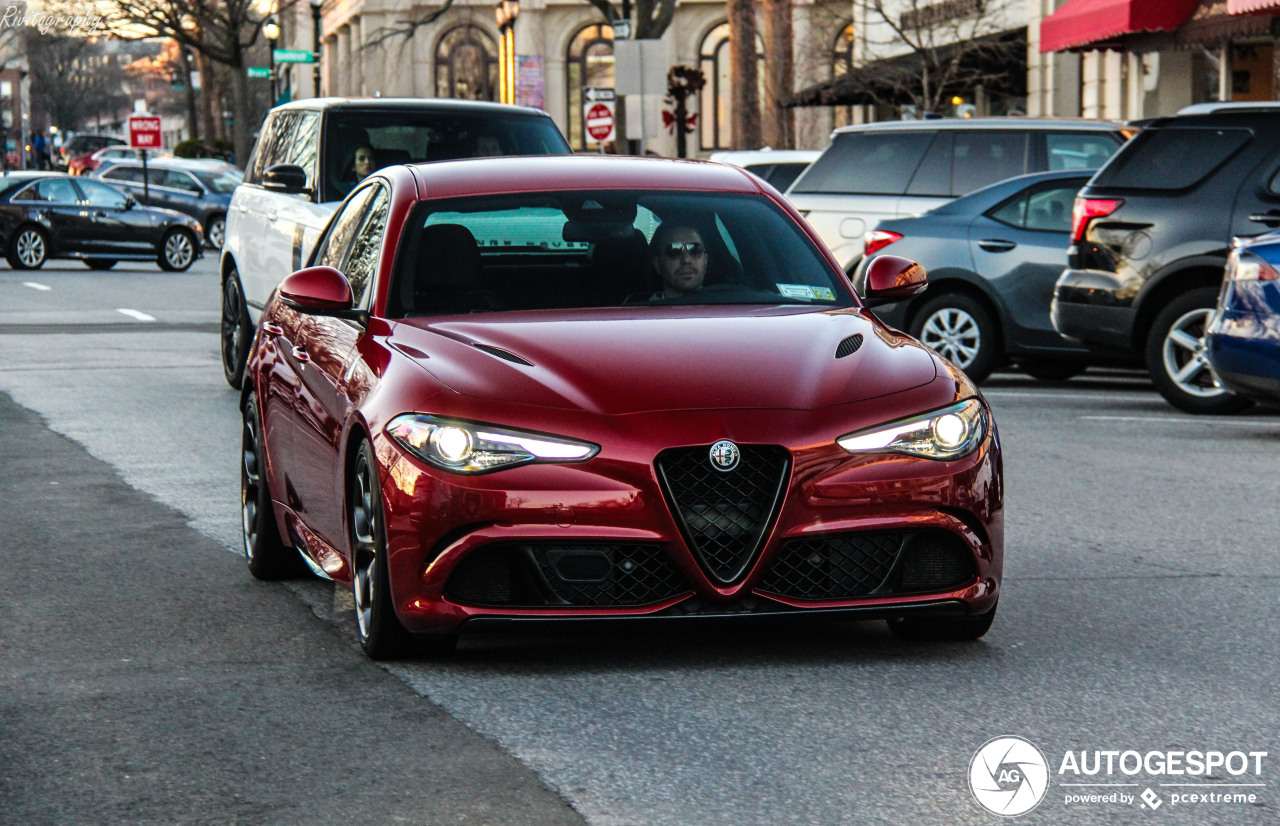 Alfa Romeo Giulia Quadrifoglio