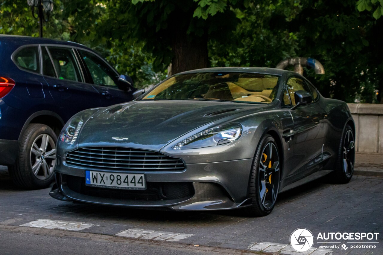 Aston Martin Vanquish S 2017