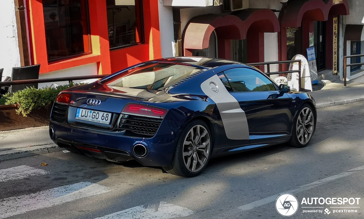 Audi R8 V10 2013