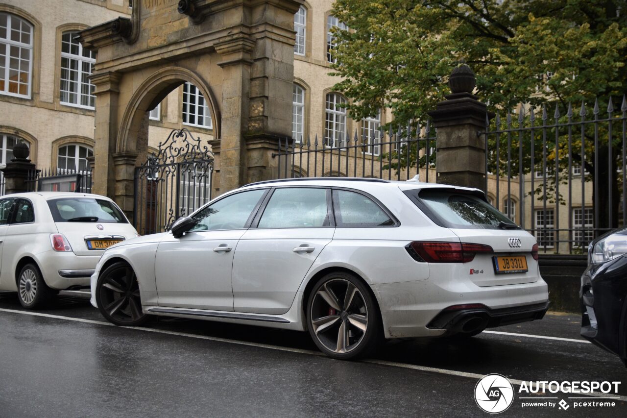 Audi RS4 Avant B9