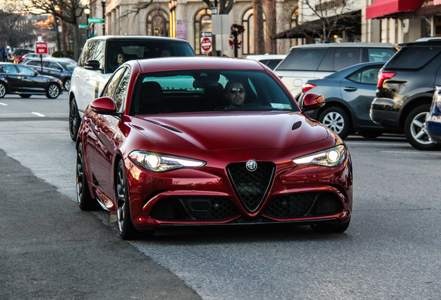 Alfa Romeo Giulia Quadrifoglio