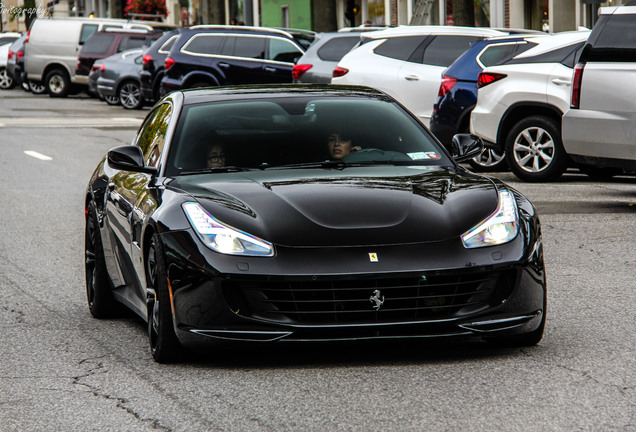 Ferrari GTC4Lusso