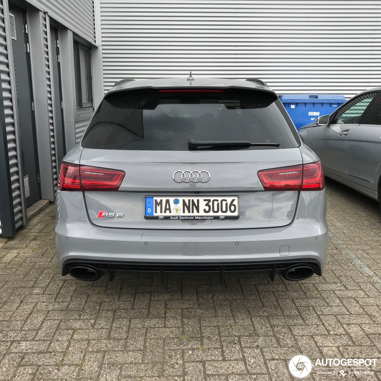 Audi RS6 Avant C7 2015