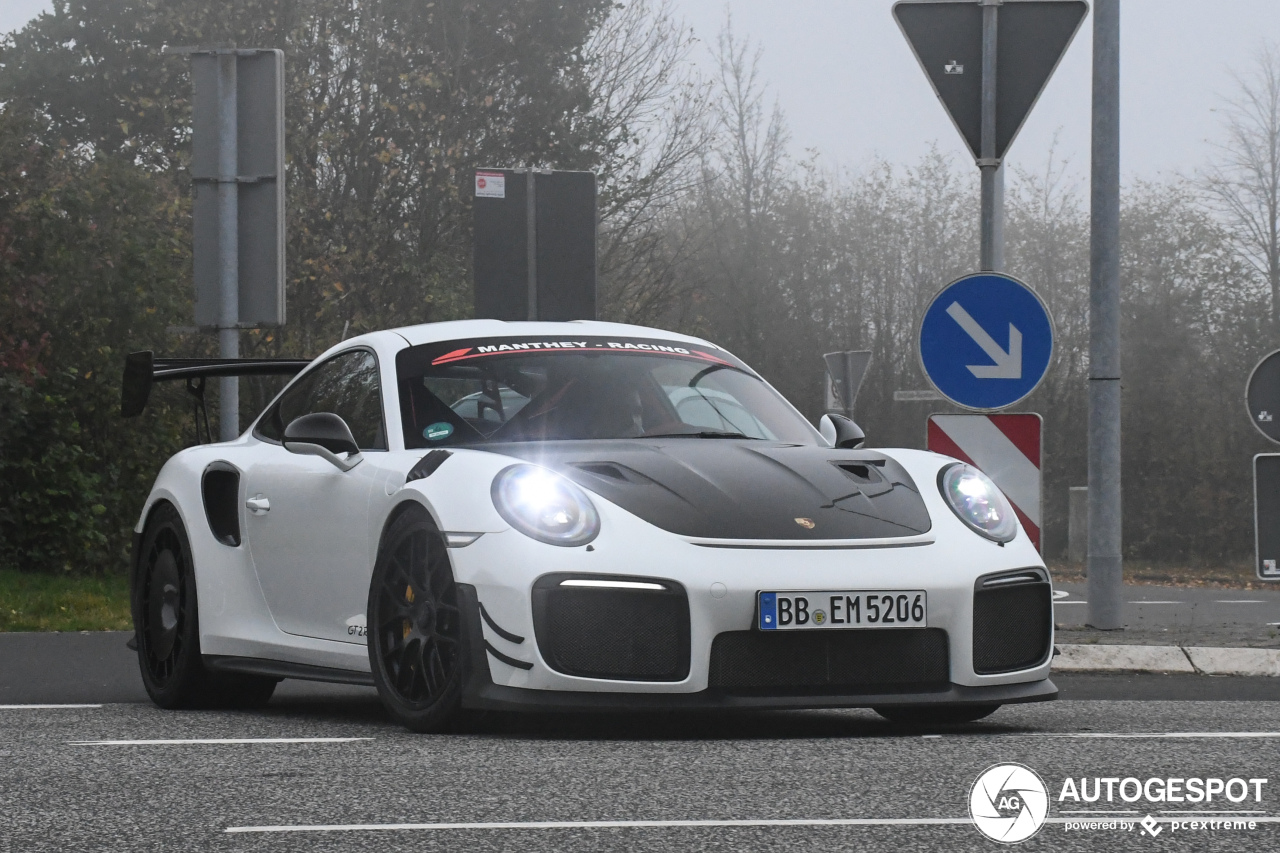 Porsche Manthey Racing 991 GT2 RS MR