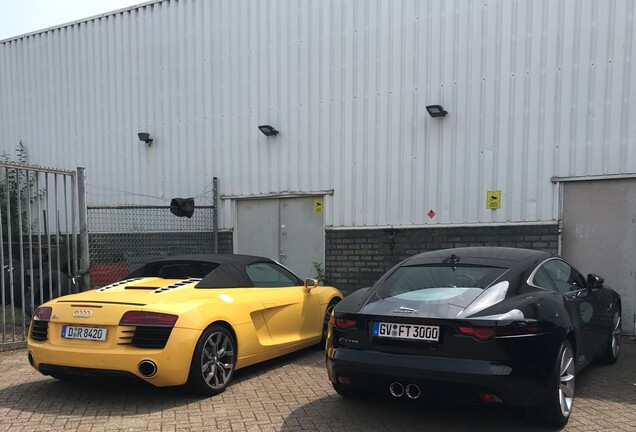 Audi R8 V8 Spyder 2013