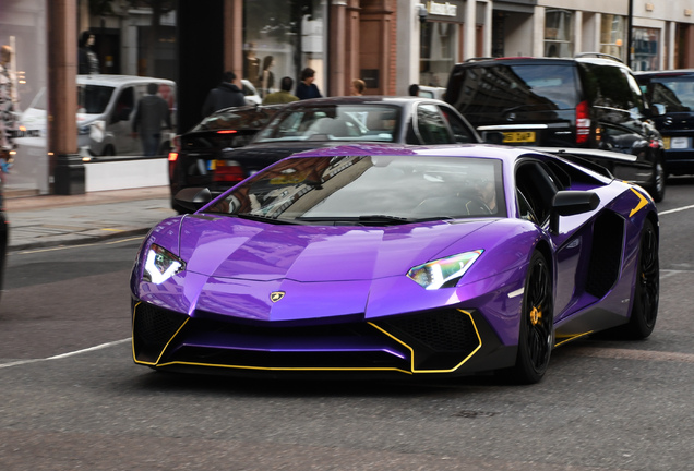 Lamborghini Aventador LP750-4 SuperVeloce