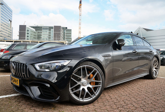 Mercedes-AMG GT 63 S X290