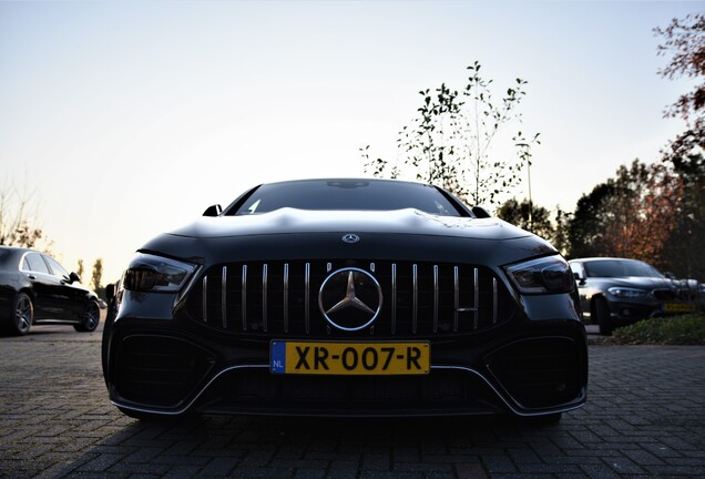 Mercedes-AMG GT 63 S X290