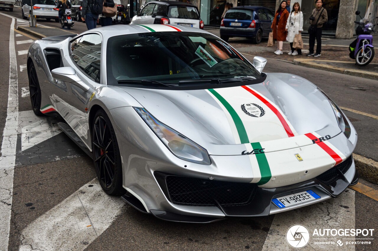 Ferrari 488 Pista Piloti