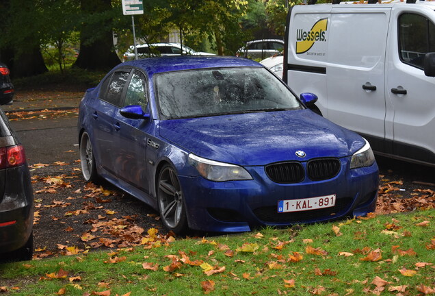 BMW M5 E60 2005