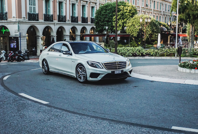 Mercedes-AMG S 65 V222