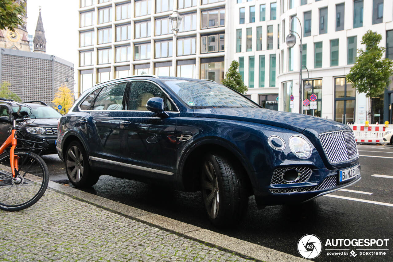 Bentley Bentayga V8