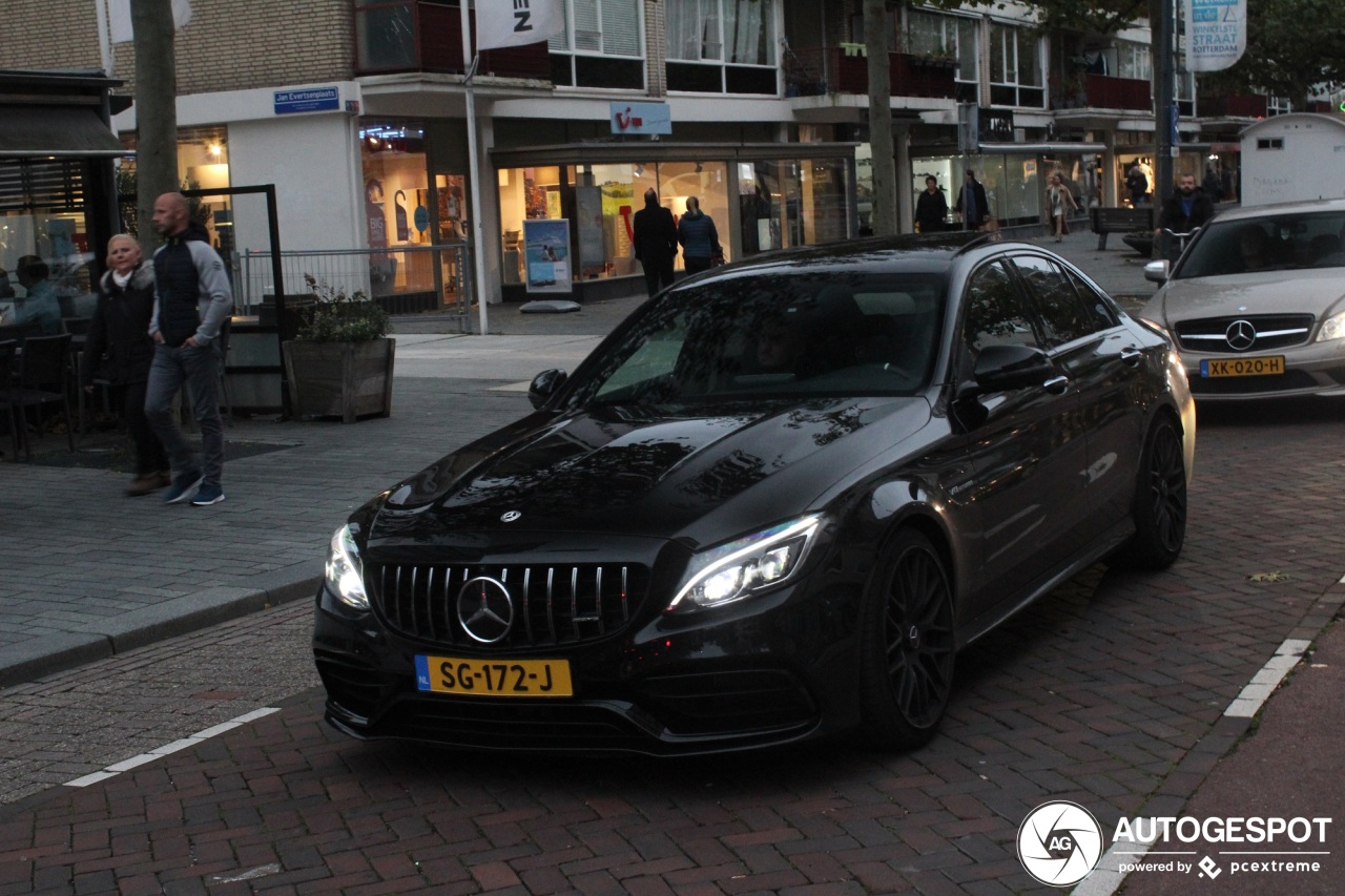 Mercedes-AMG C 63 S W205