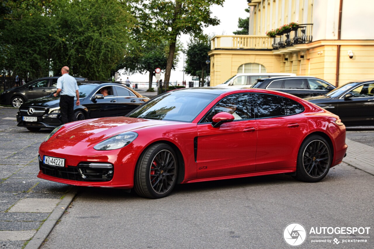 Porsche 971 Panamera GTS MkI