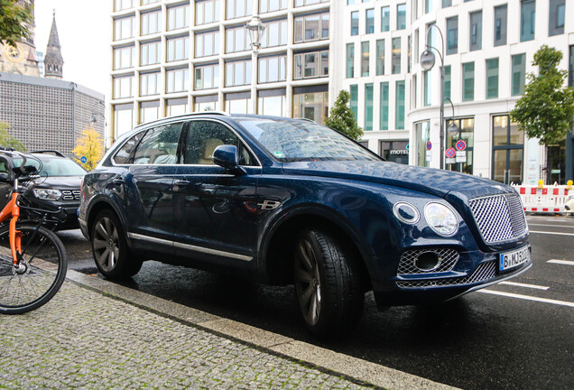 Bentley Bentayga V8