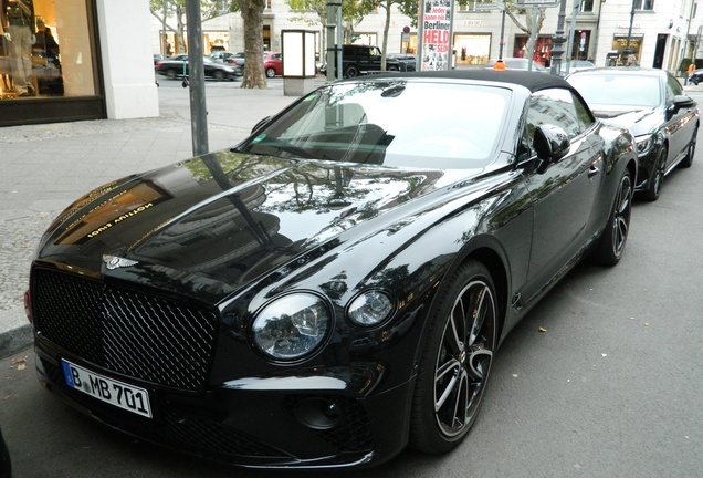 Bentley Continental GTC 2019