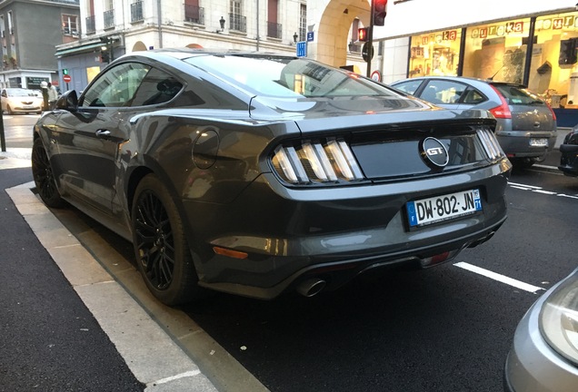 Ford Mustang GT 2015