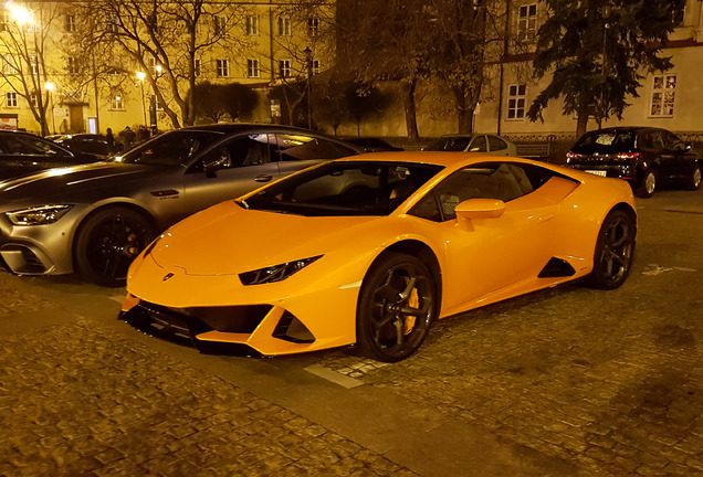 Lamborghini Huracán LP640-4 EVO