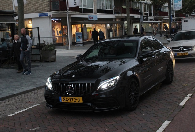 Mercedes-AMG C 63 S W205