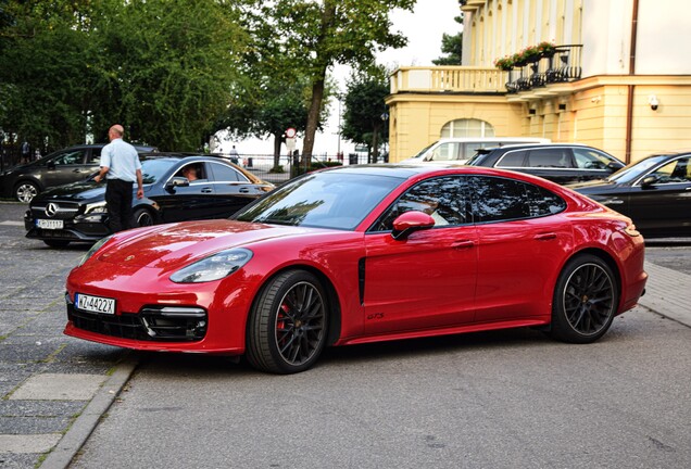 Porsche 971 Panamera GTS MkI