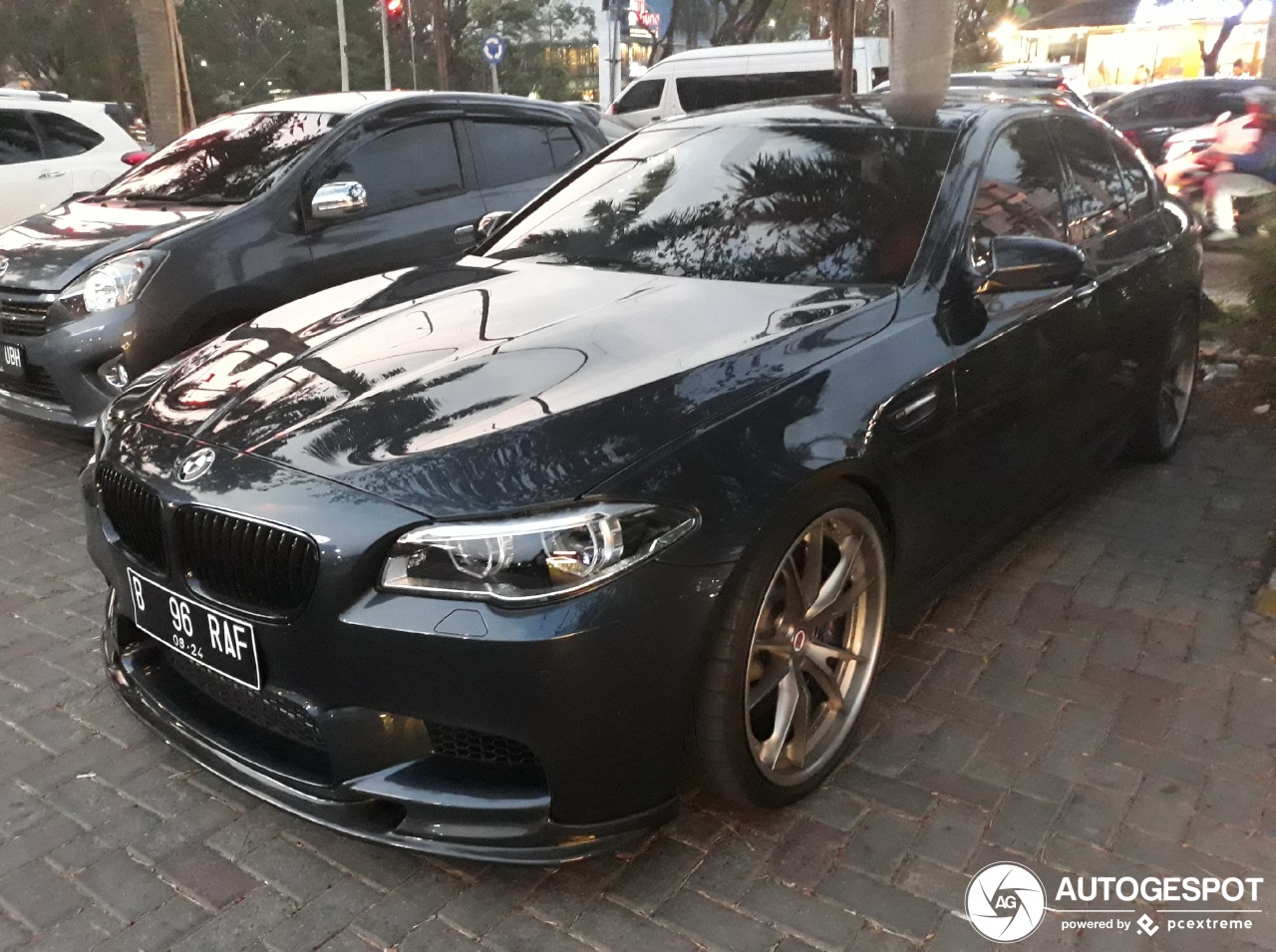 BMW M5 F10 2014