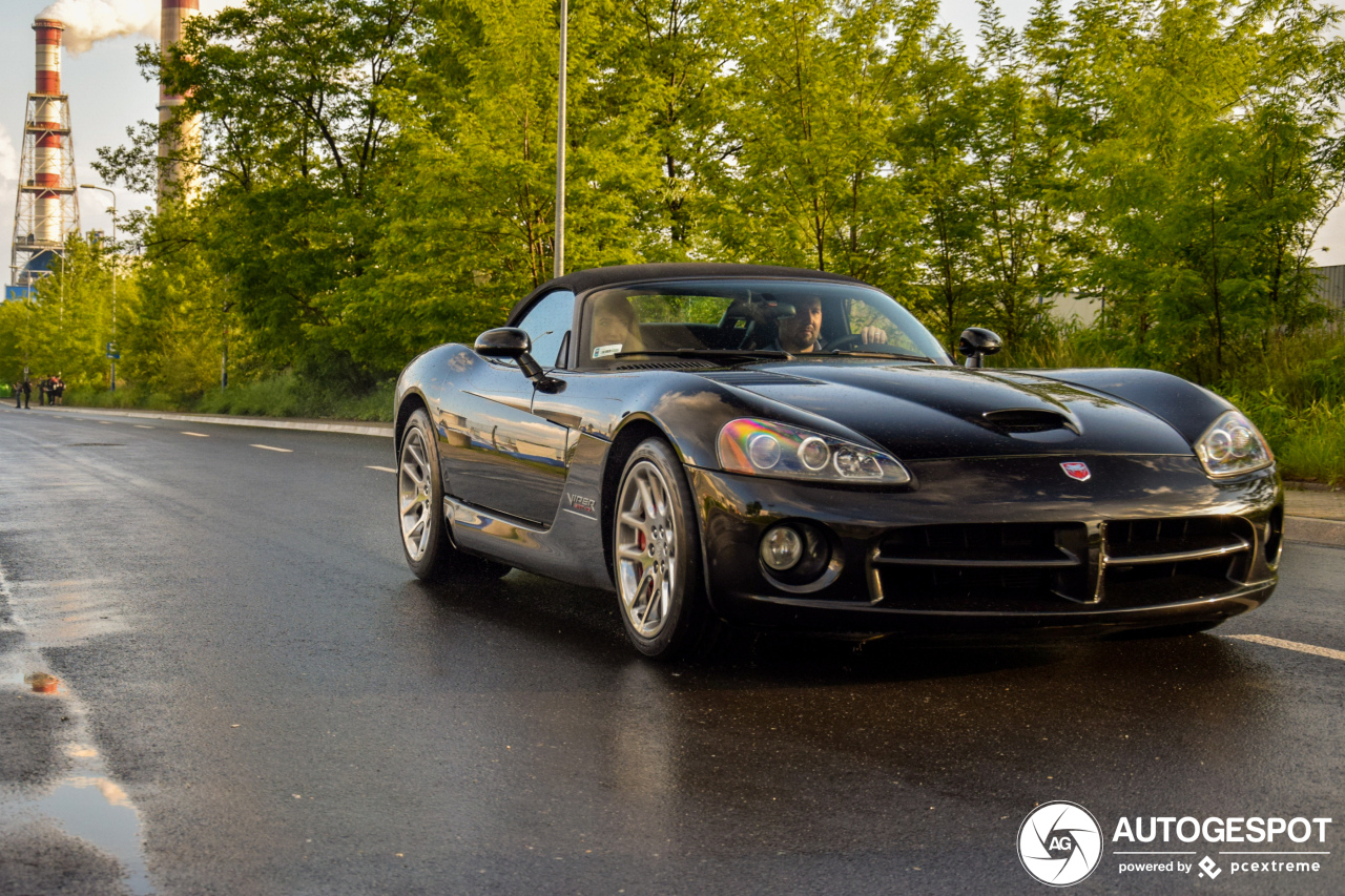 Dodge Viper SRT-10 Roadster 2003