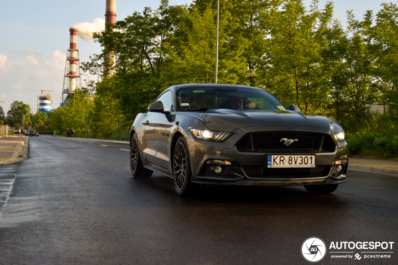 Ford Mustang GT 2015