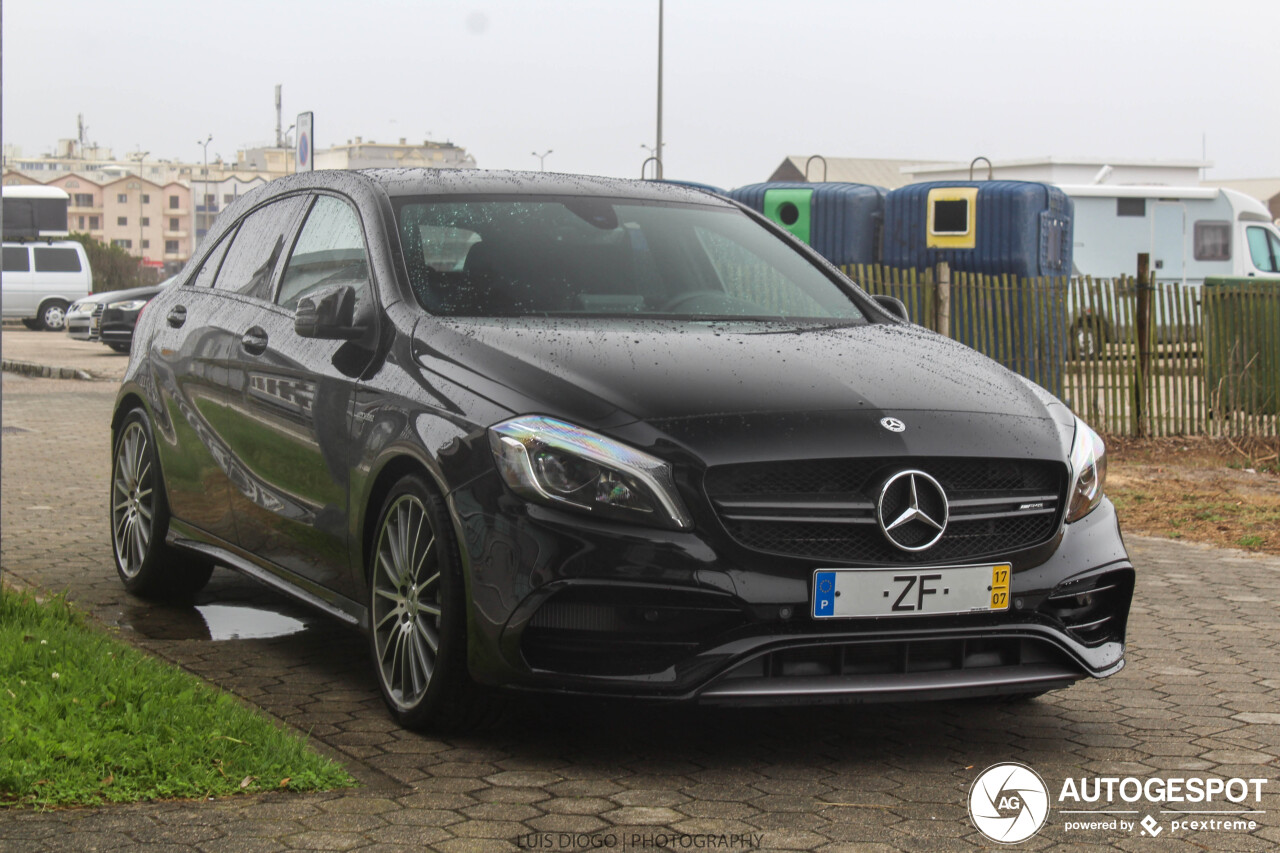 Mercedes-AMG A 45 W176 2015