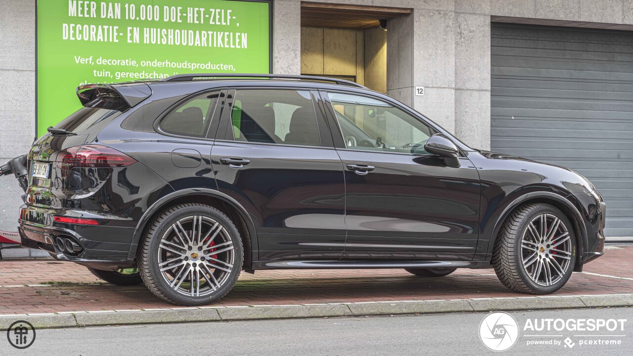 Porsche 958 Cayenne GTS MkII