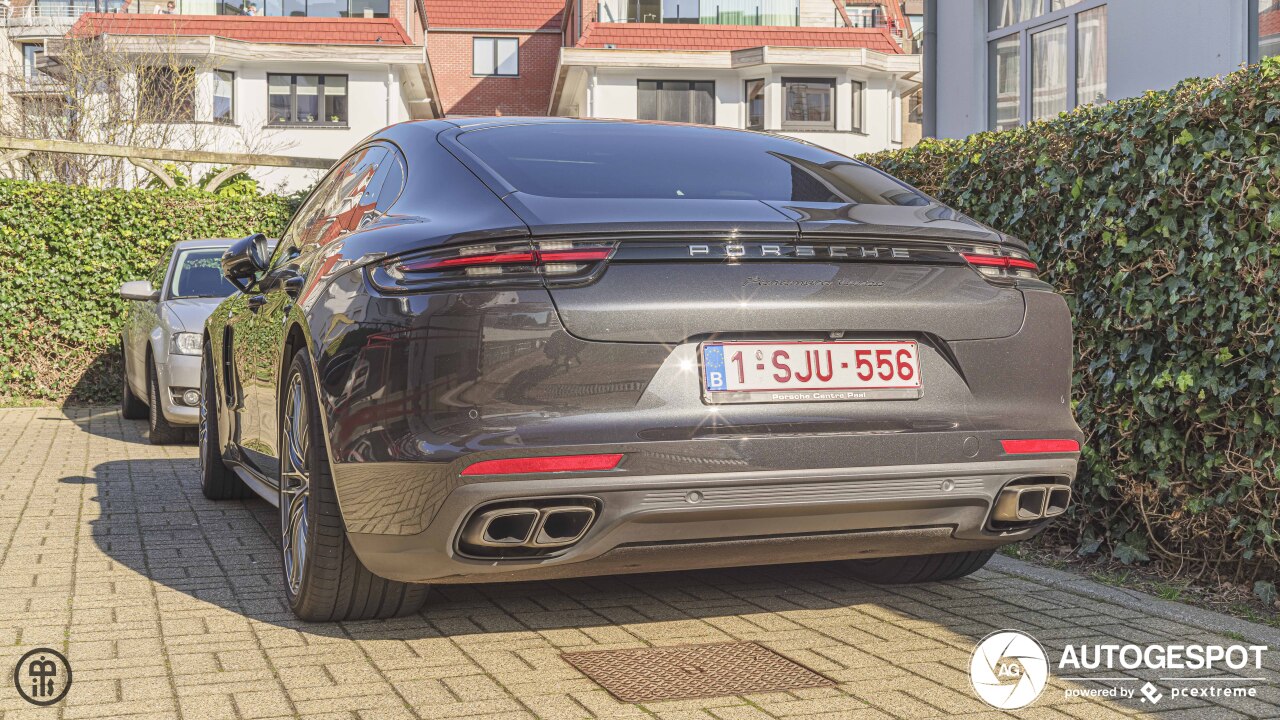 Porsche 971 Panamera Turbo