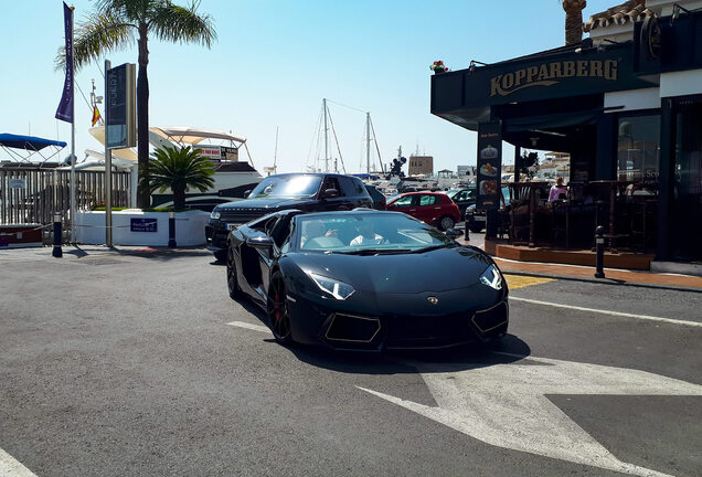 Lamborghini Aventador LP700-4 Roadster