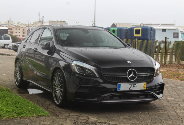 Mercedes-AMG A 45 W176 2015