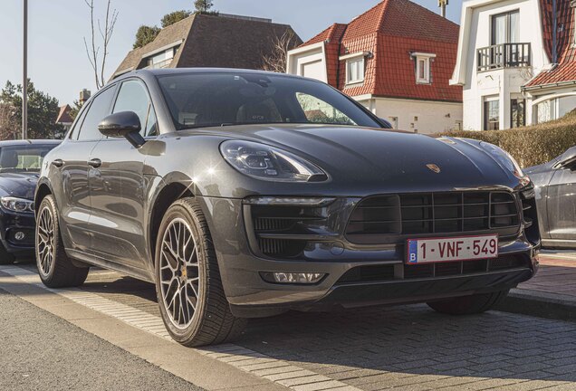 Porsche 95B Macan GTS