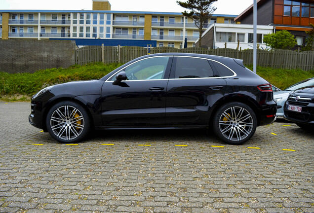 Porsche 95B Macan Turbo