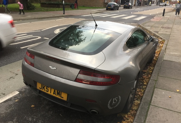 Aston Martin V8 Vantage