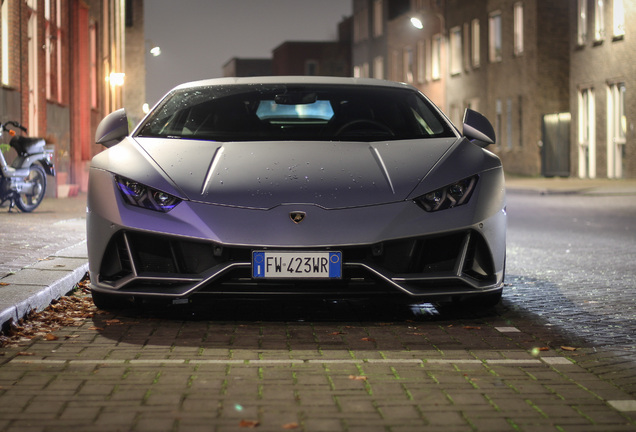 Lamborghini Huracán LP640-4 EVO