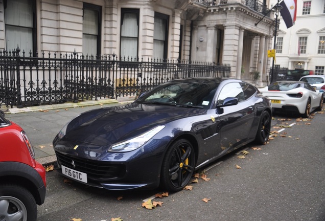 Ferrari GTC4Lusso