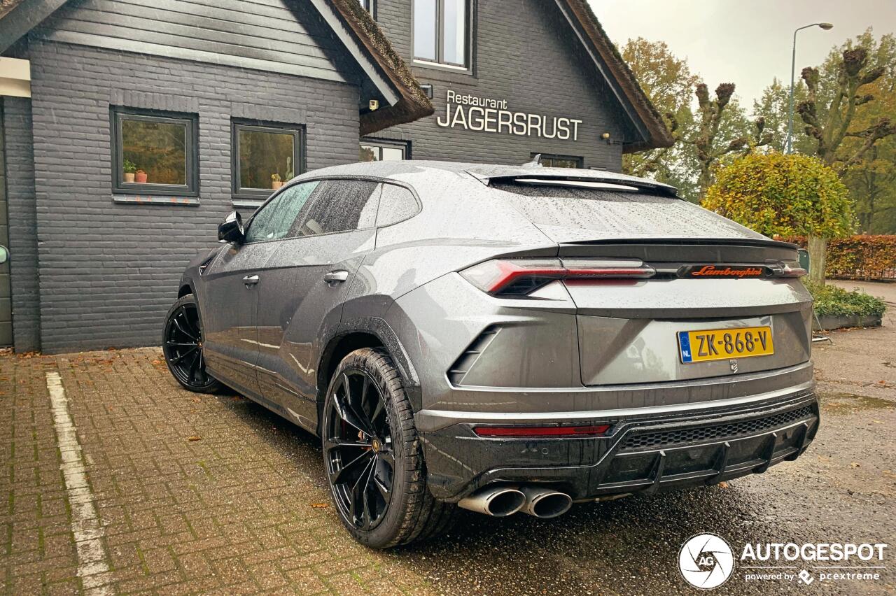 Lamborghini Urus