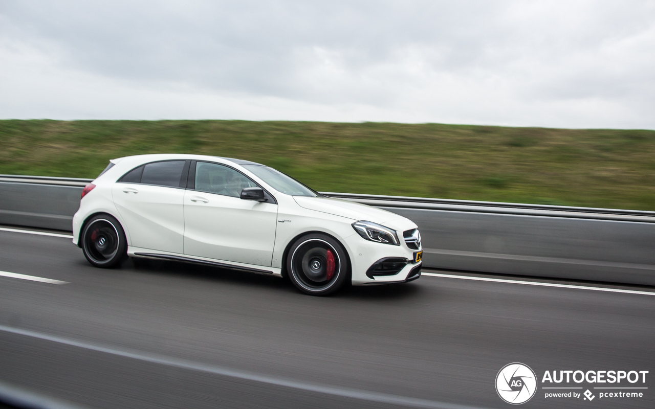 Mercedes-AMG A 45 W176 2015