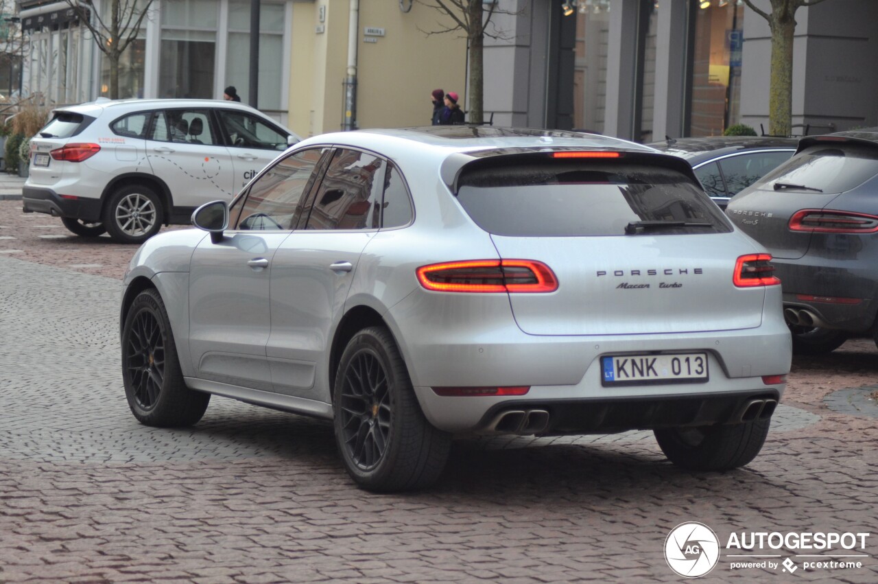 Porsche 95B Macan Turbo