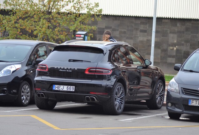 Porsche 95B Macan Turbo