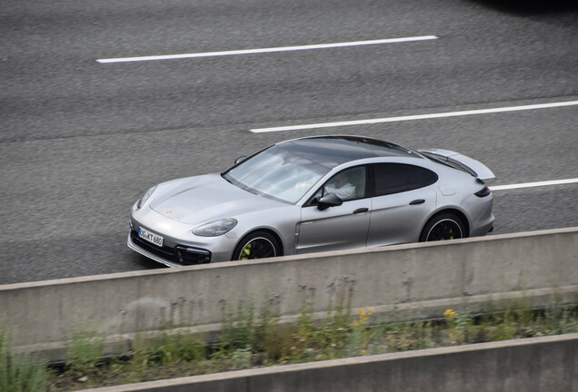 Porsche 971 Panamera Turbo S E-Hybrid