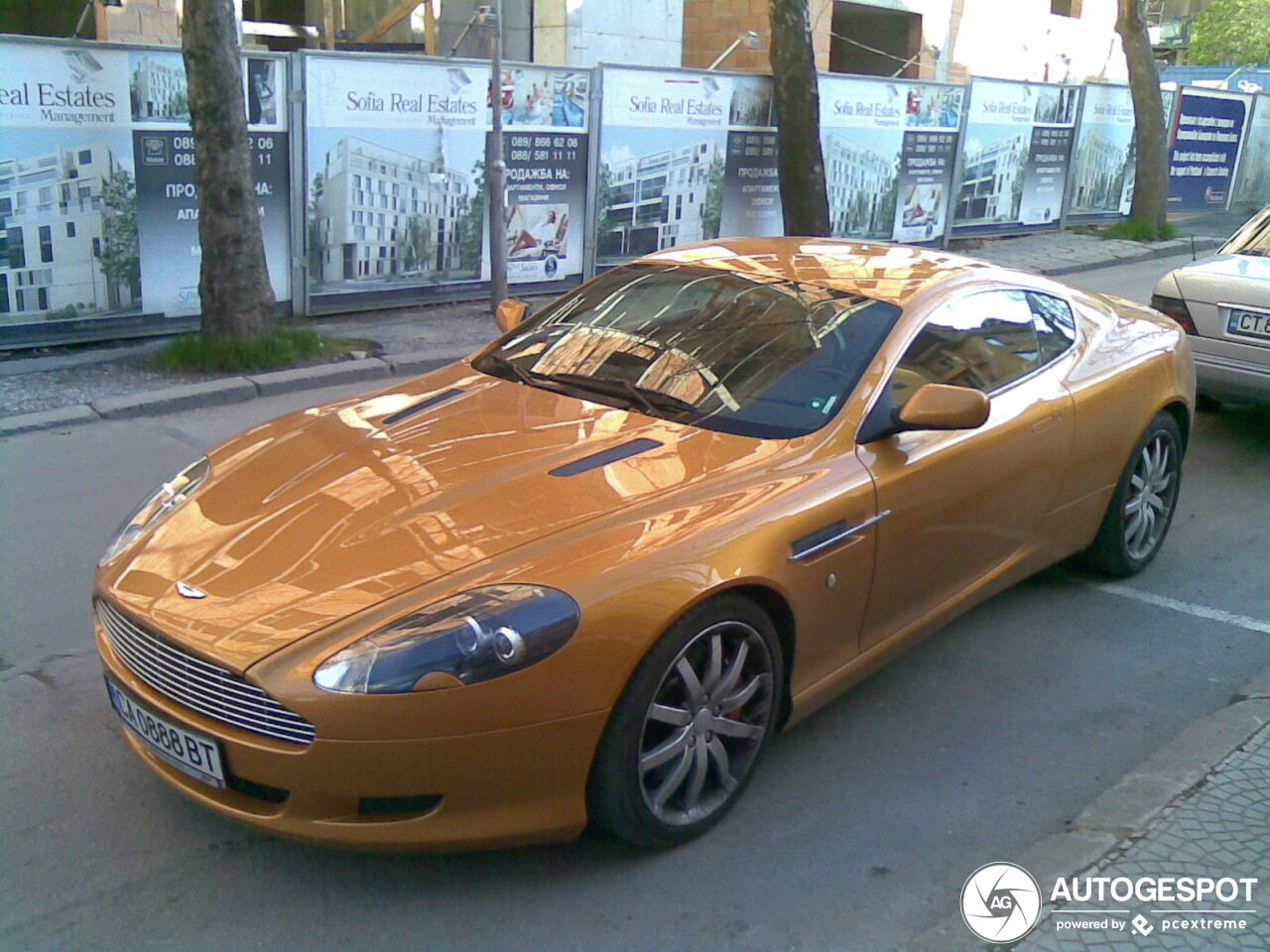 Aston Martin DB9