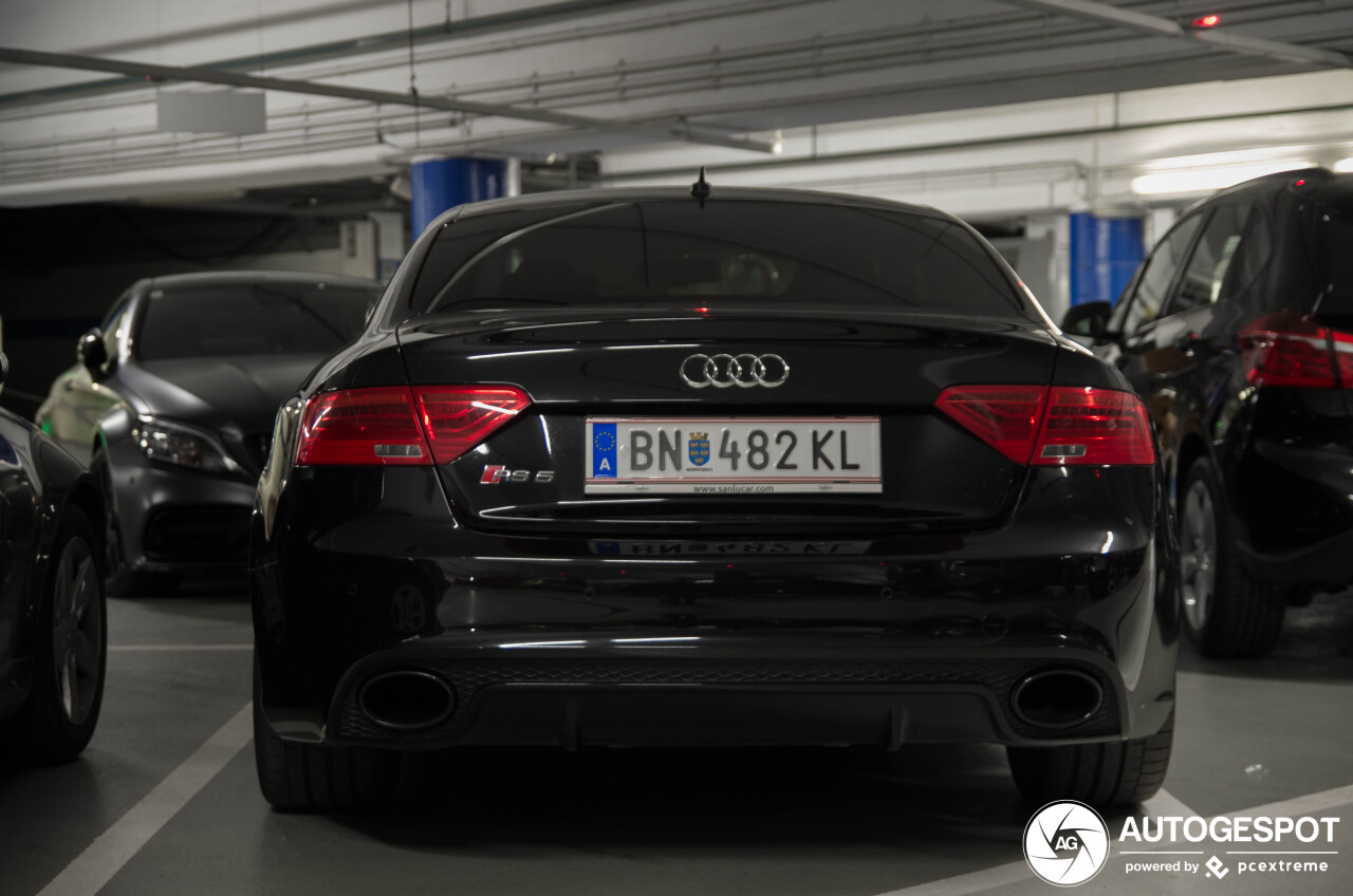 Audi RS5 B8 2012