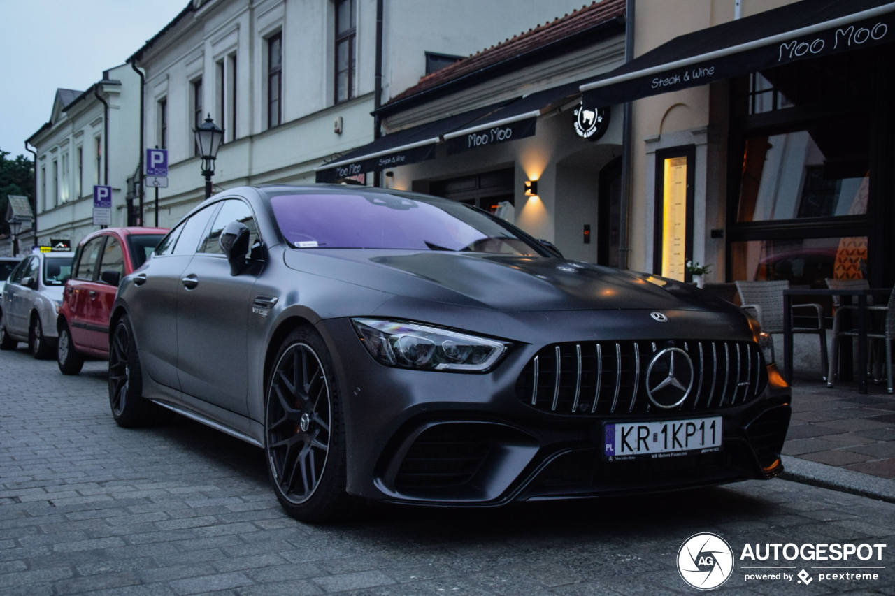 Mercedes-AMG GT 63 S X290