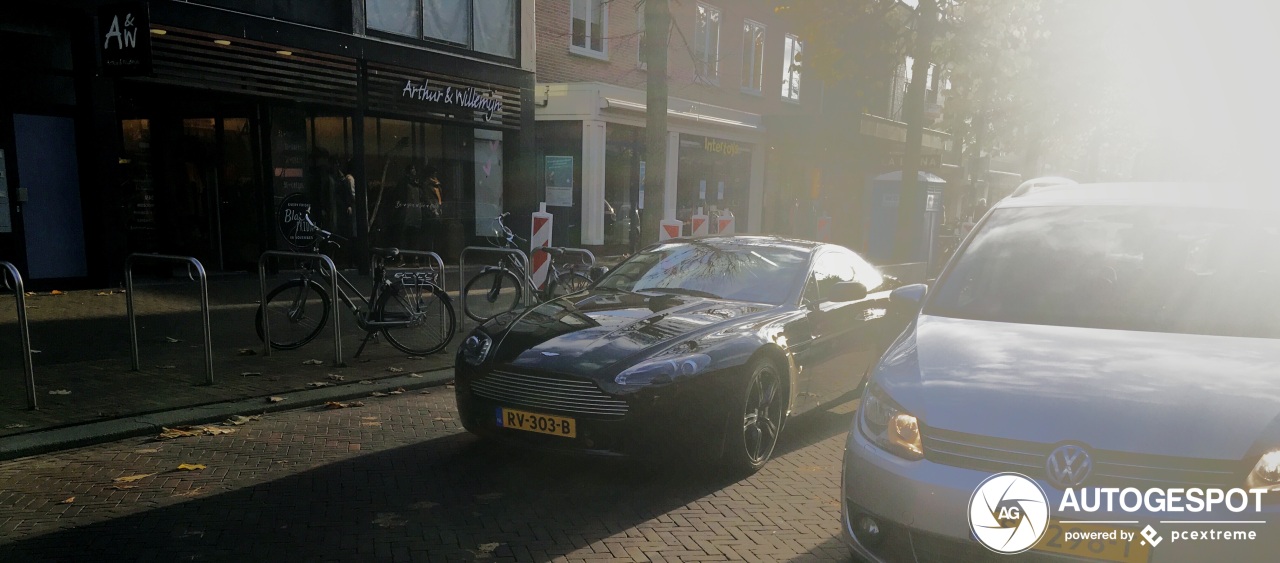 Aston Martin V8 Vantage