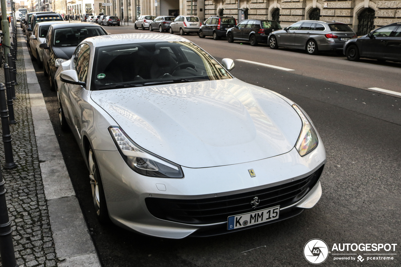 Ferrari GTC4Lusso