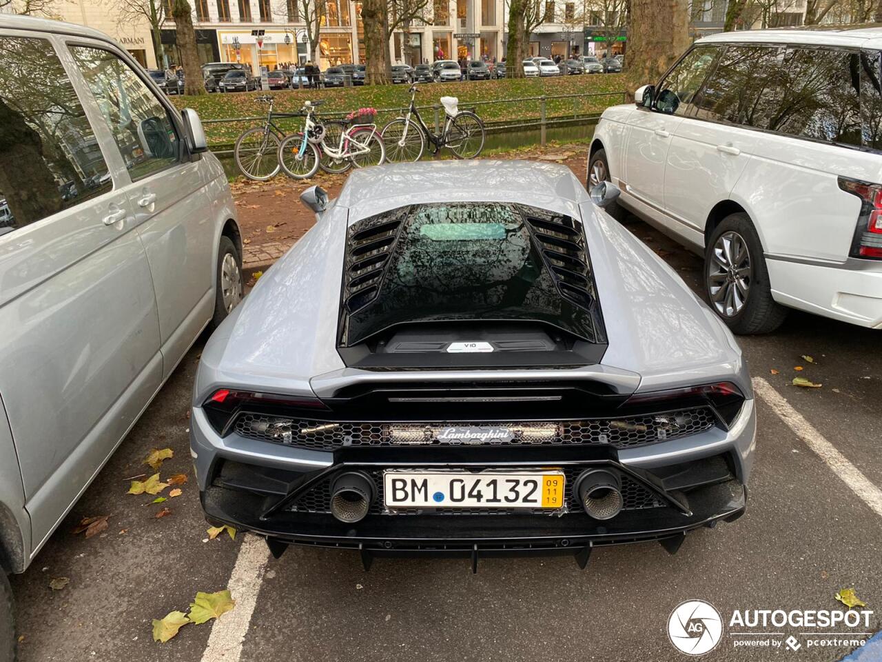 Lamborghini Huracán LP640-4 EVO