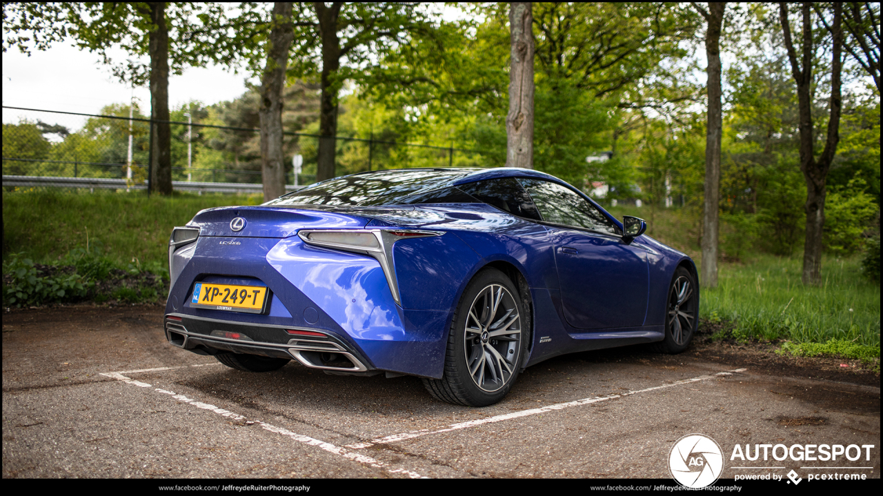 Lexus LC 500h Structural Blue Edition