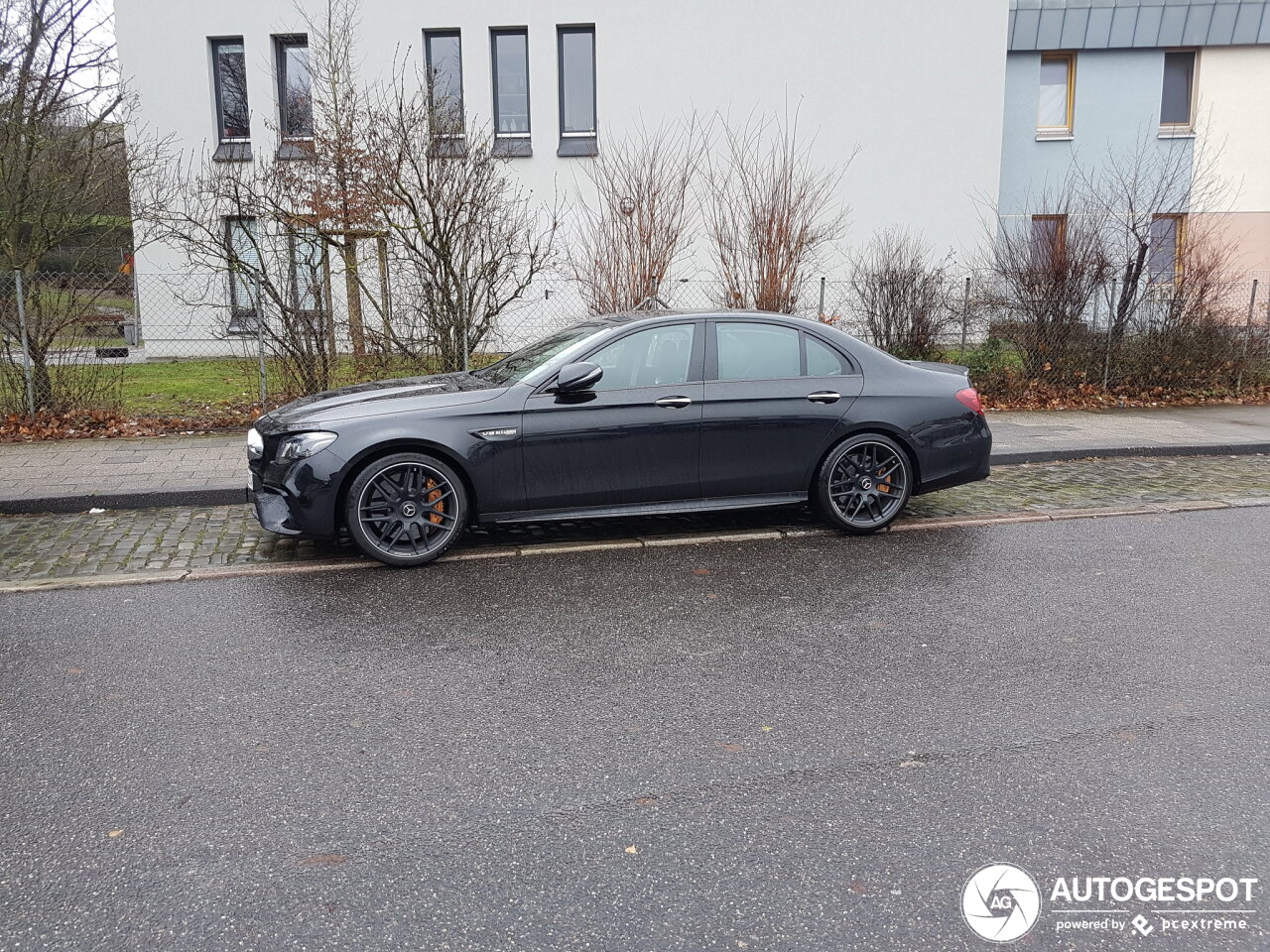 Mercedes-AMG E 63 S W213